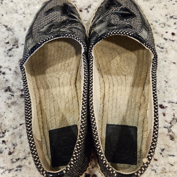 TORY BURCH ESPADRILLES 8.5 - Picture 5 of 7